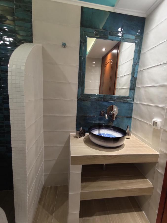Kamári Leonidas Apartments מראה חיצוני תמונה
