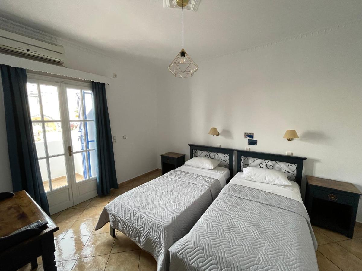 Kamári Leonidas Apartments מראה חיצוני תמונה