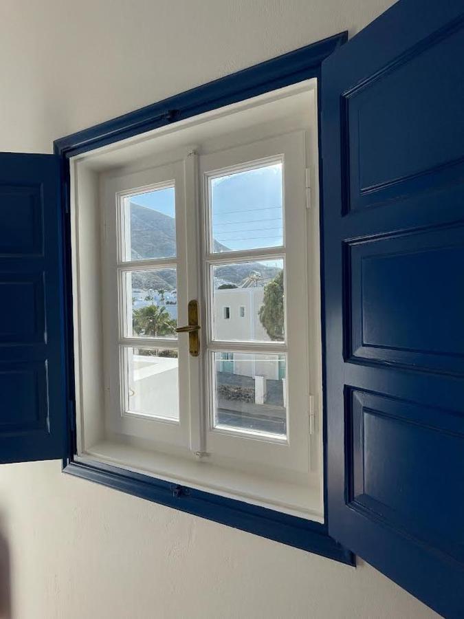 Kamári Leonidas Apartments מראה חיצוני תמונה